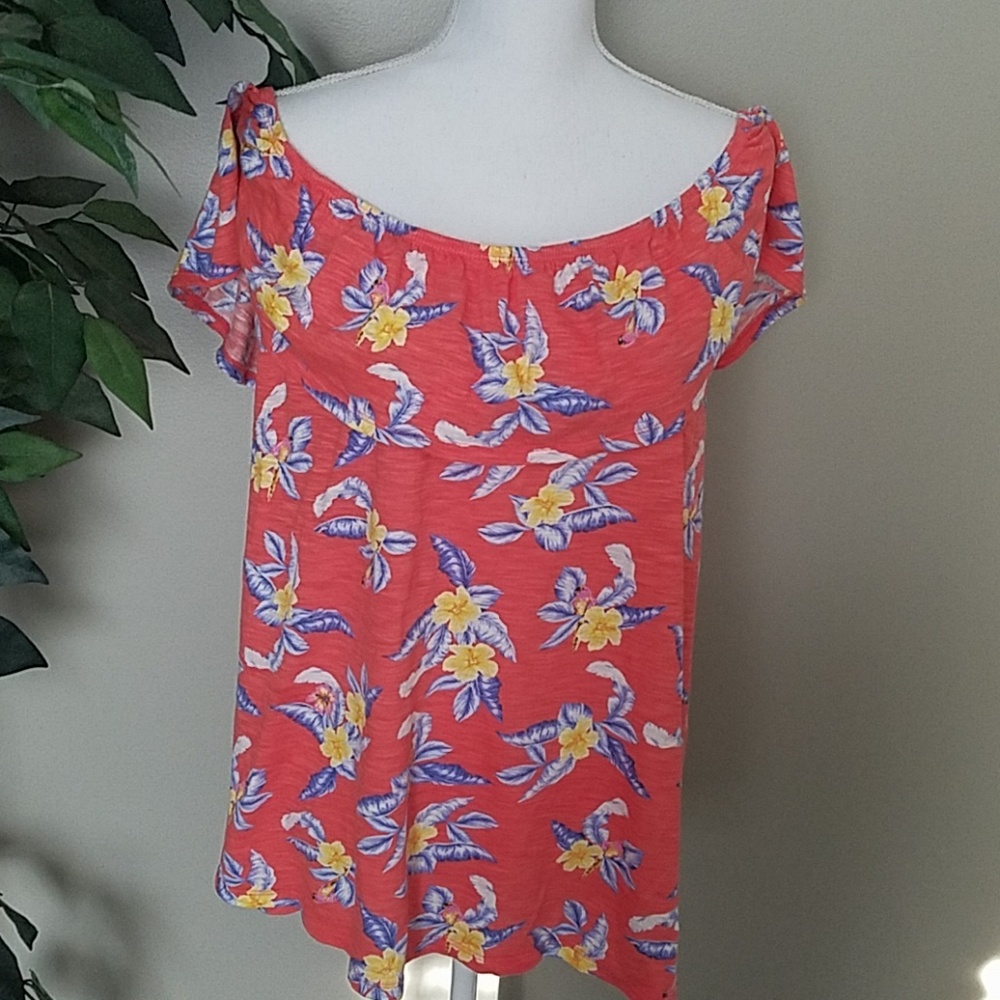 Adorable woman's top